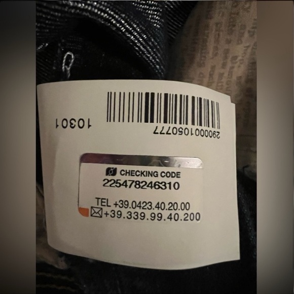 Galliano Women’s Jean Straight Leg Navy Blue Super soft Slightly distressed - Picture 15 of 16